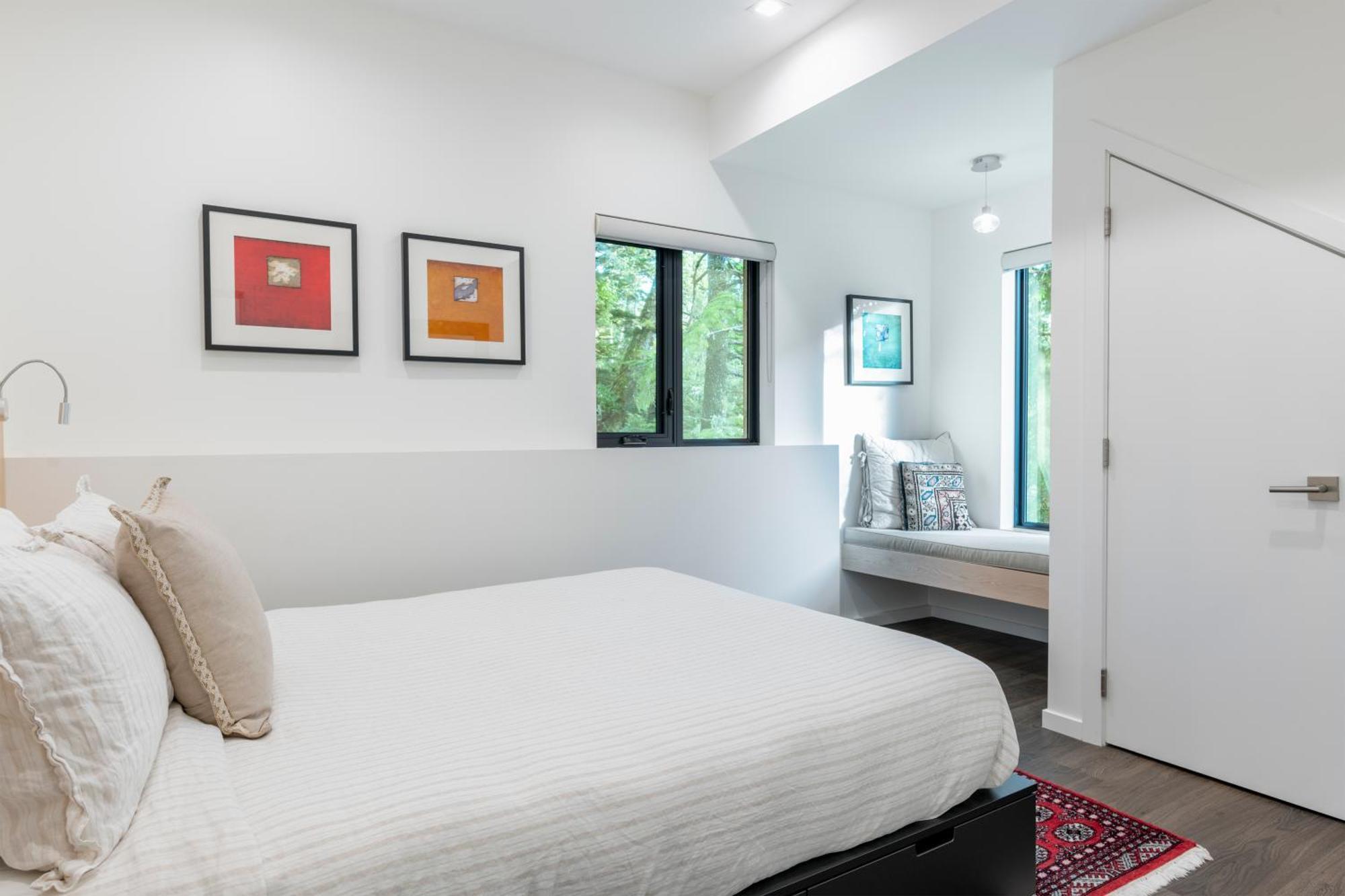 Storm Cove Suites Юклулет Номер фото